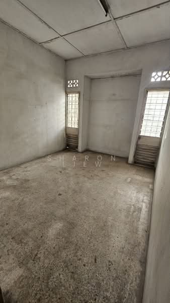 2-storey Terraced House for Sale in Taman Maluri (Cheras) - Sharon Liew - Bedroom - PropertyGuru.com.my