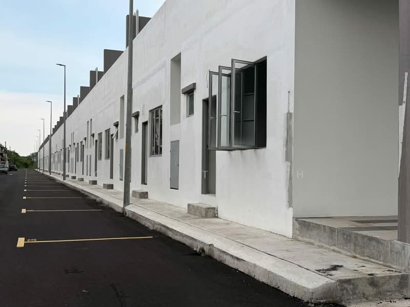 Shop / Office for Rent in Bandar Bukit Raja (Klang) - Callista Goh - Exterior - PropertyGuru.com.my