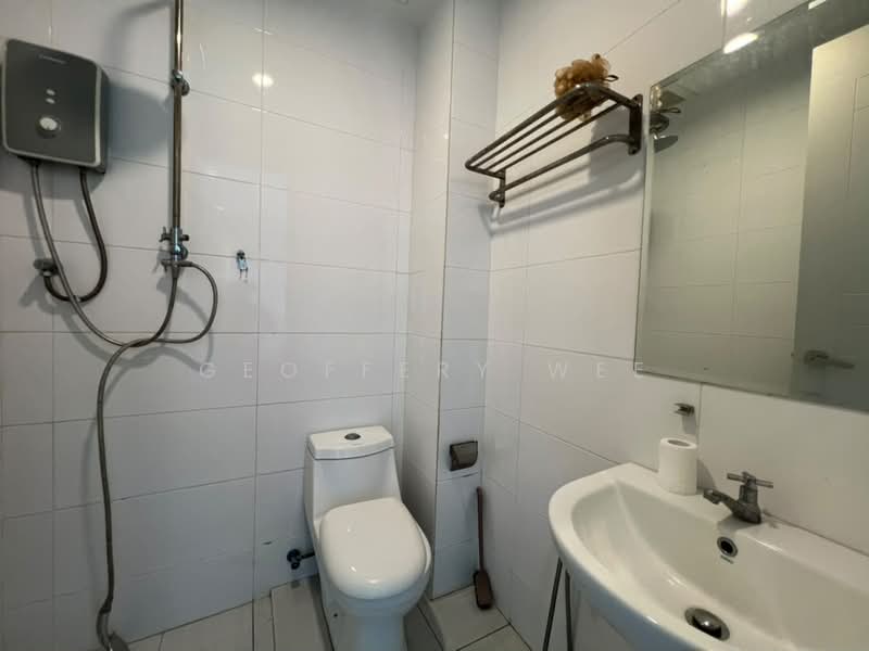 Service Residence for Rent at The Wave Residence - Geoffery Wee - Bathroom - PropertyGuru.com.my