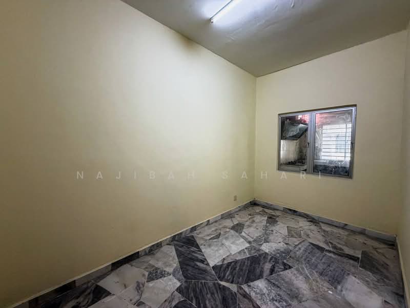 Rumah Teres 2 Tingkat untuk Dijual di Semenyih (Selangor) - Najibah Sahari - PropertyGuru.com.my