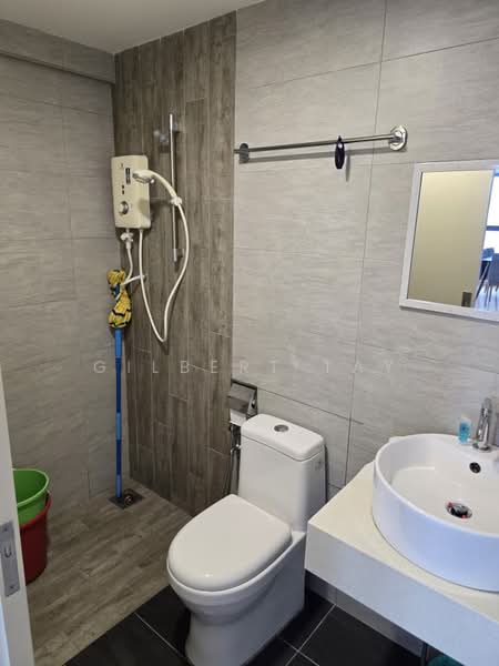 Servis Apartment untuk Dijual di Arte Plus - Gilbert Tay - Bathroom - PropertyGuru.com.my