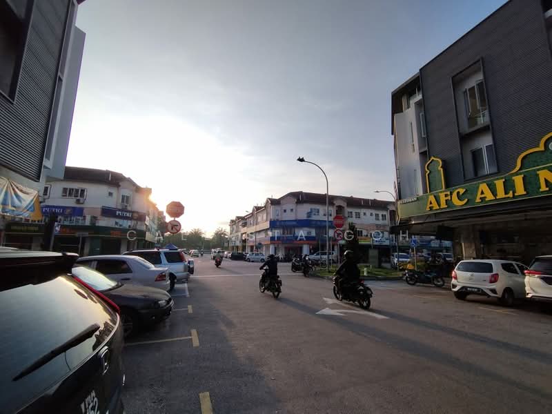 Shop / Office for Rent in Bandar Tasik Puteri (Rawang) - Callista Goh - Exterior - PropertyGuru.com.my