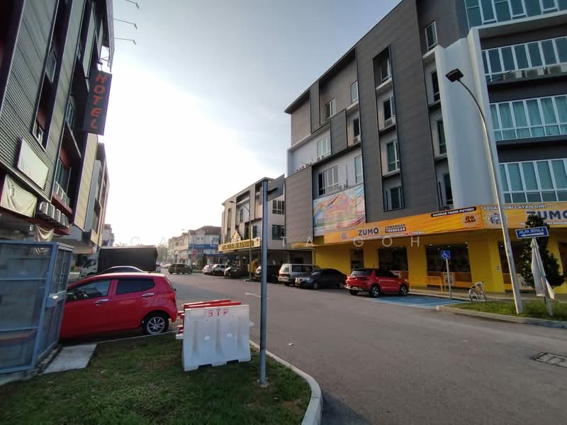 Shop / Office for Rent in Bandar Tasik Puteri (Rawang) - Callista Goh - Exterior - PropertyGuru.com.my