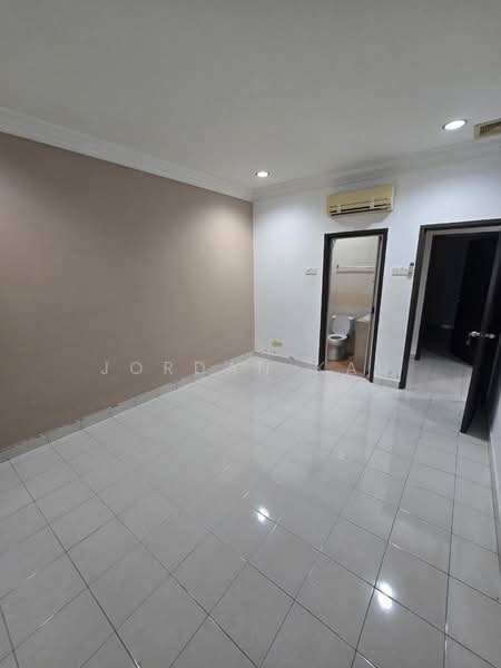 1-storey Terraced House for Rent in Taman Pelangi Indah (Ulu Tiram) - Jordan . - PropertyGuru.com.my