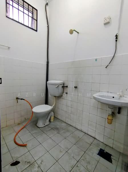 Semi-Detached House for Sale in Senawang (Negeri Sembilan) - Azrul Othman - PropertyGuru.com.my