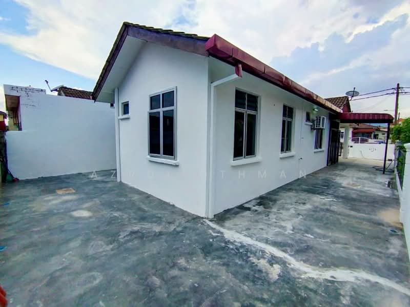 Semi-Detached House for Sale in Senawang (Negeri Sembilan) - Azrul Othman - PropertyGuru.com.my