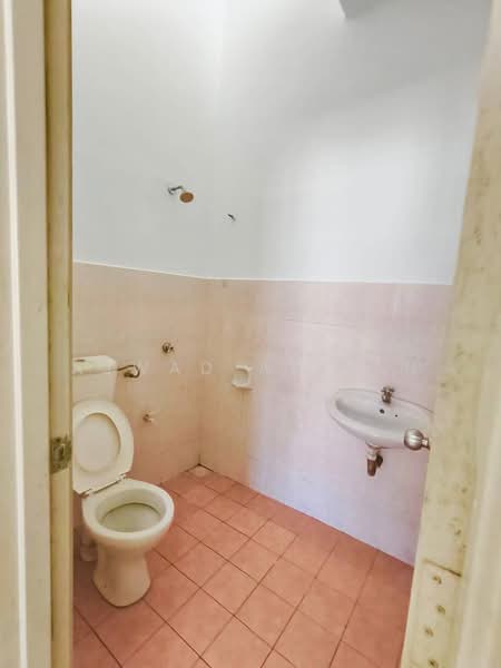 1-storey Terraced House for Sale in Alam Suria (Puncak Alam) - Ajwad Azizan - PropertyGuru.com.my
