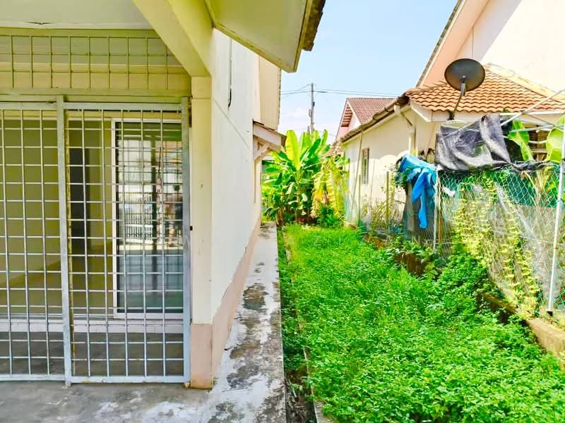 1-storey Terraced House for Sale in Alam Suria (Puncak Alam) - Ajwad Azizan - PropertyGuru.com.my