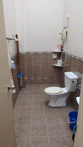 2-storey Terraced House for Sale in Taman Pandan Malim (Balai Panjang) - Woon . - Bathroom - PropertyGuru.com.my