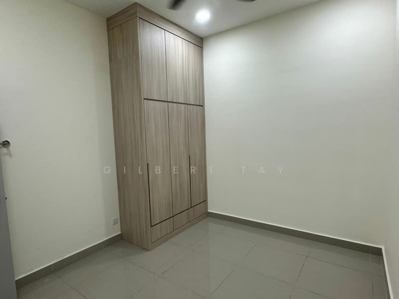 Service Residence for Sale at SkyLake Residence - Gilbert Tay - Interior - PropertyGuru.com.my