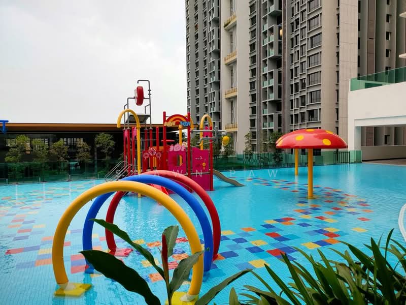 Servis Apartment untuk Dijual di Twin Residences - Shawn Paw - Pool - PropertyGuru.com.my