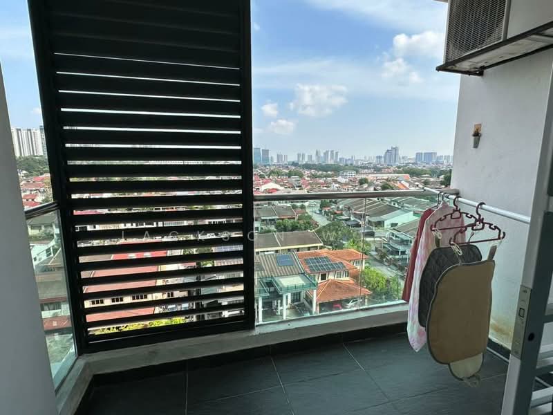 Kondominium untuk Dijual di Palace Court (Sri Istana) - Jackson Wong - Balcony - PropertyGuru.com.my