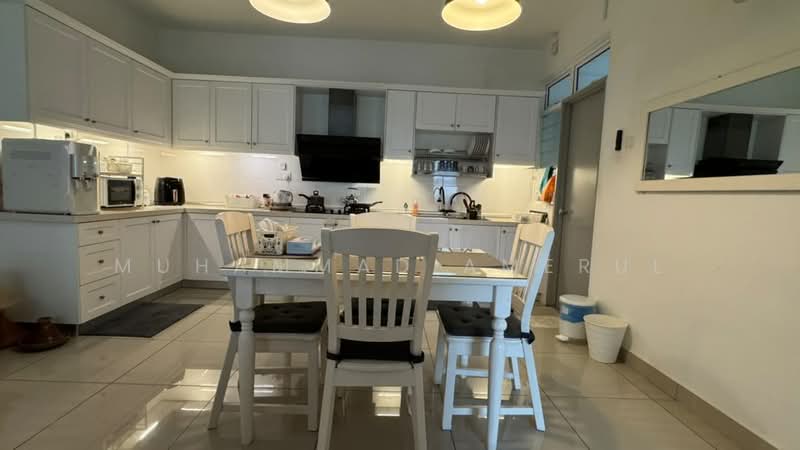 Kondominium untuk Disewa di Dwiputra Residences - Muhammad Amerul - Kitchen - PropertyGuru.com.my