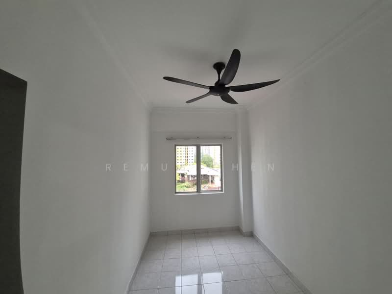 Condominium for Sale at Pelangi Damansara - Remus Chen - Bedroom - PropertyGuru.com.my