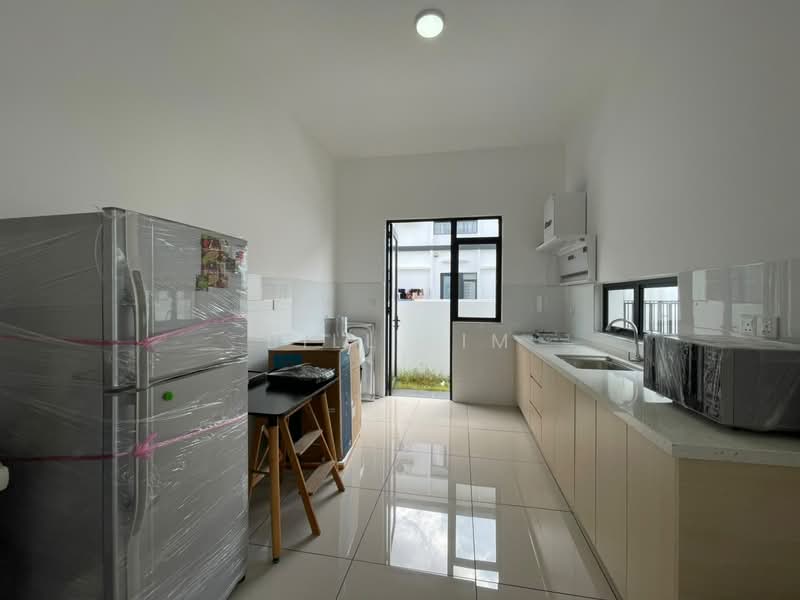 2-storey Terraced House for Rent in Eco Grandeur (Puncak Alam) - Bill Lim - Kitchen - PropertyGuru.com.my