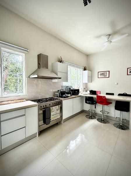 Bungalow for Sale in Batu Ferringhi (Penang) - Cheryl Chng - Kitchen - PropertyGuru.com.my
