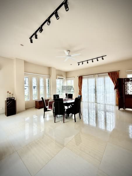 Bungalow for Sale in Batu Ferringhi (Penang) - Cheryl Chng - Dining Room - PropertyGuru.com.my