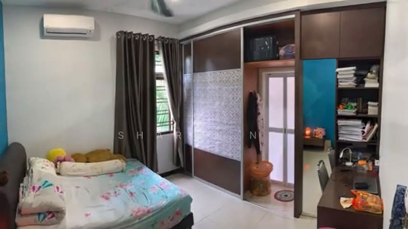 Semi-Detached House for Sale in Taman Pulai Bayu (Skudai) - Sharon Ng - Bedroom - PropertyGuru.com.my