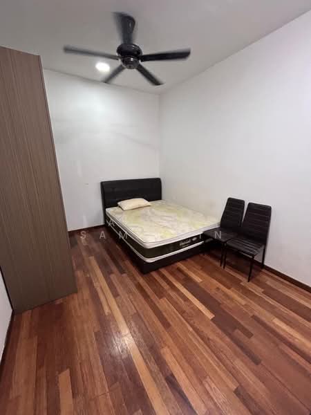 Servis Apartment untuk Disewa di Renai Jelutong - Asman Samsudin - Bedroom - PropertyGuru.com.my