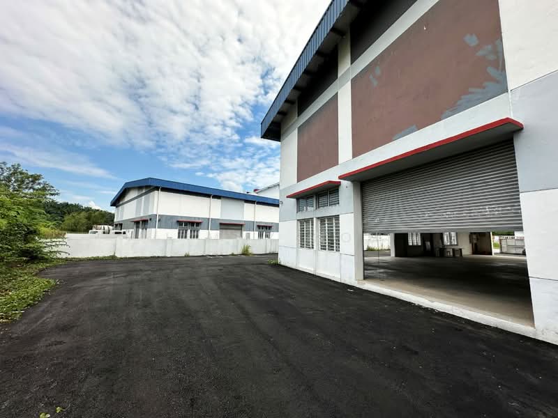 Factory for Rent in Rawang (Selangor) - Jimmy Goh - Exterior - PropertyGuru.com.my