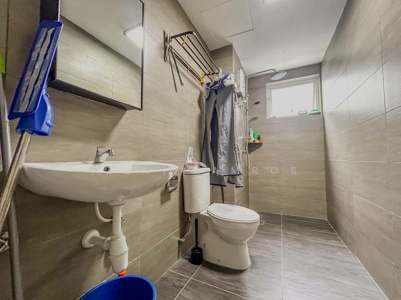 Apartment for Sale at Pangsapuri Miro - Izzat Zamros - Bathroom - PropertyGuru.com.my
