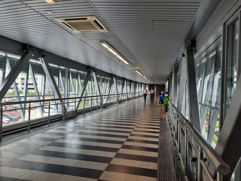 Office for Sale in KLCC (KL City Centre) - Sherlyn Chung - Corridor - PropertyGuru.com.my