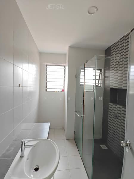 Rumah Teres 2 Tingkat untuk Dijual di Setia Indah 12 (Setia Alam) - Stella Tan - Bathroom - PropertyGuru.com.my
