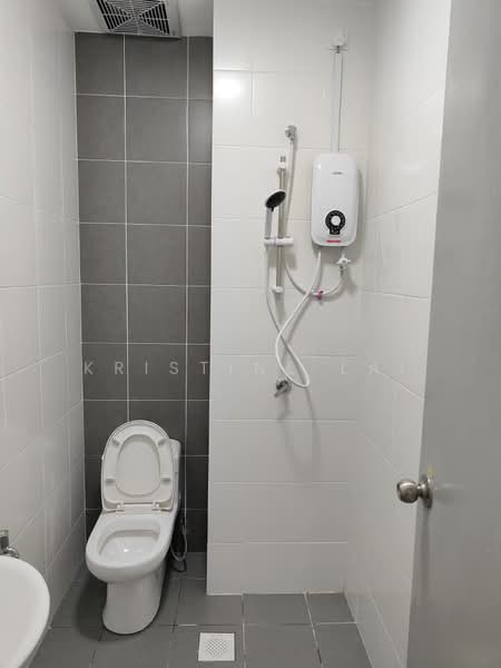 Kondominium untuk Disewa di Damai Vista - Christine Lai - Bathroom - PropertyGuru.com.my