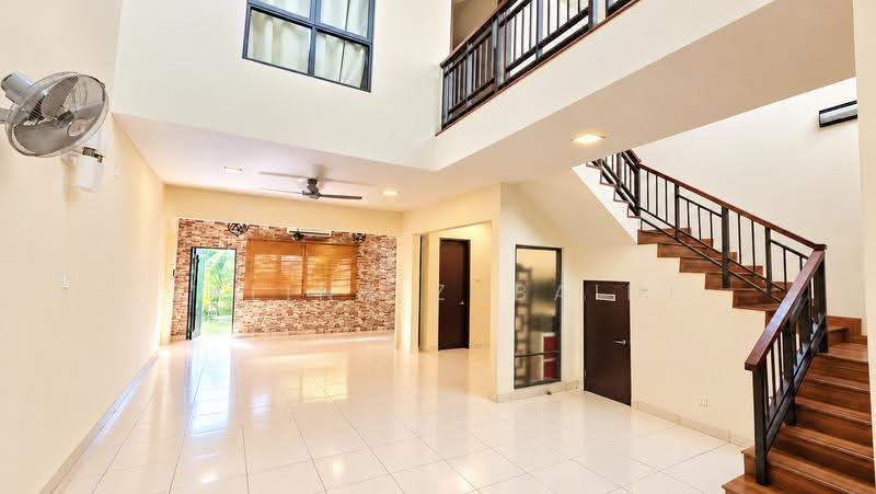 Rumah Teres 2-Tingkat untuk Dijual di Shah Alam (Selangor) - Zalina Zubaidi - Living Room - PropertyGuru.com.my