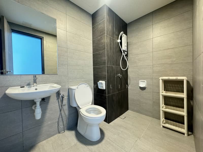 Servis Apartment untuk Disewa di The New Duo @ Edumetro - Klay Lim - Bathroom - PropertyGuru.com.my