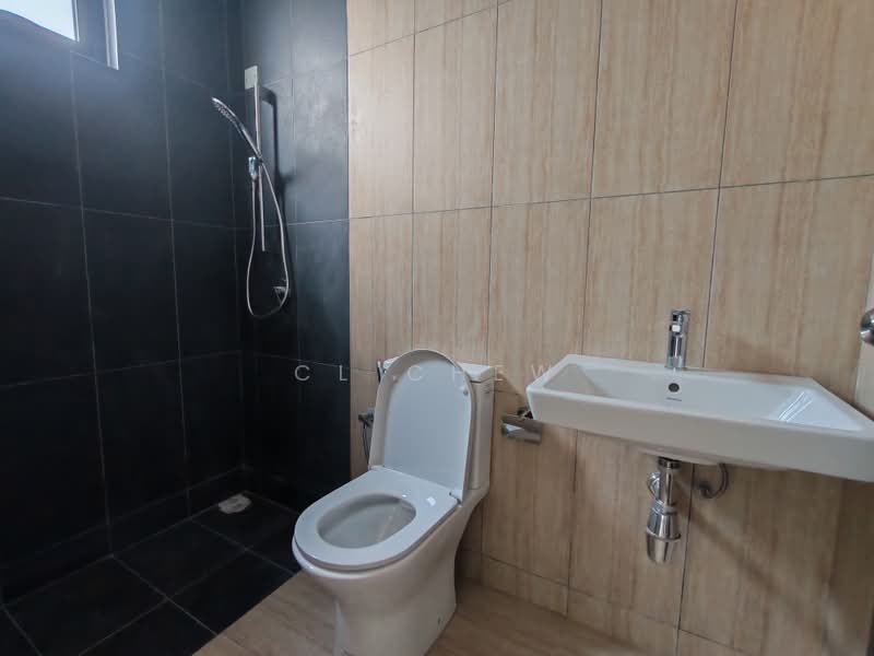 2-storey Terraced House for Rent in Alam Impian (Shah Alam) - CL Chew - Bathroom - PropertyGuru.com.my