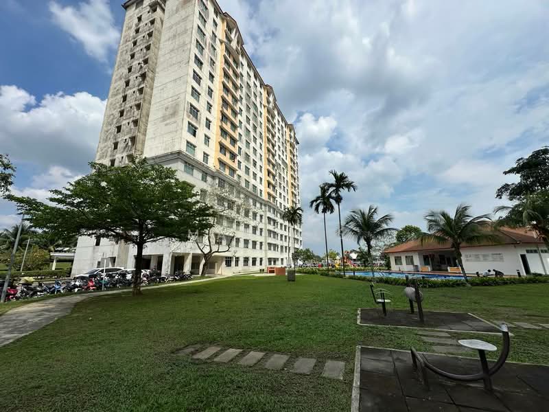 Pangsapuri untuk Disewa di Indah Court Apartment - Max Yee - Exterior - PropertyGuru.com.my