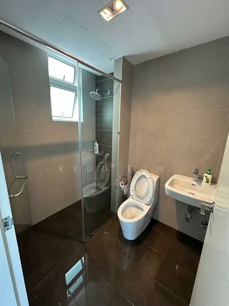 Kondominium untuk Disewa di Flora Rosa - Kydd Low - Bathroom - PropertyGuru.com.my