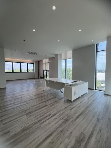 Semi-D Factory for Rent in Novus Business Park Glenmarie (Shah Alam) - Ciana Lim - Interior - PropertyGuru.com.my