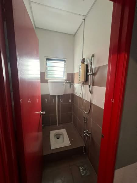 Kedai untuk Disewa di Bukit Jalil (Kuala Lumpur) - Katrina Chan - Bathroom - PropertyGuru.com.my