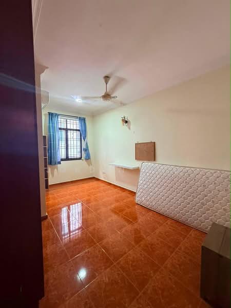 2-storey Terraced House for Rent in Permas Jaya (Johor Bahru) - Jordan Kau - PropertyGuru.com.my