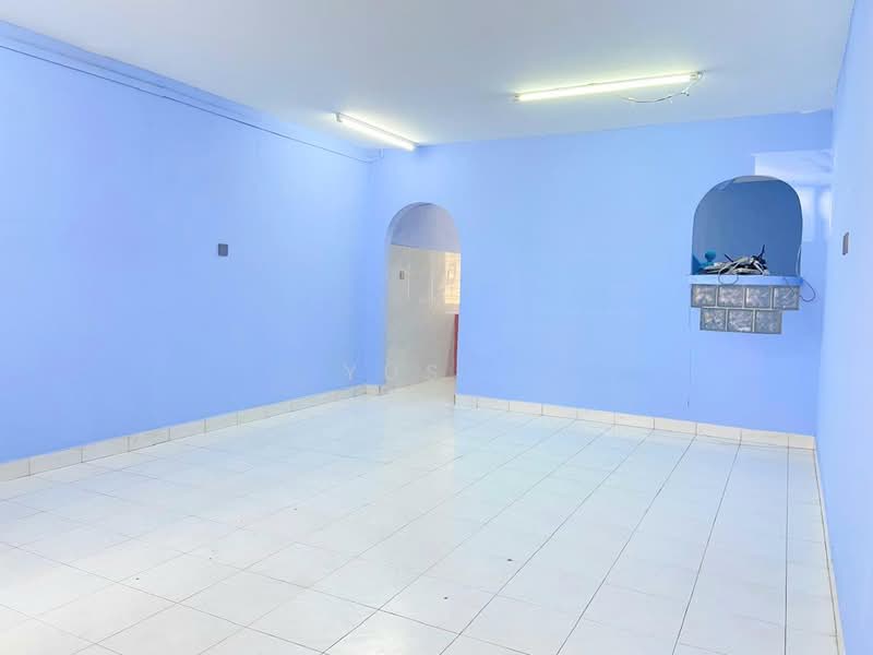2-storey Terraced House for Sale in Seksyen 17 (Shah Alam) - Yus . - Interior - PropertyGuru.com.my