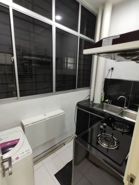 Condominium for Sale at La Thea Residences - Shanice Low - Kitchen - PropertyGuru.com.my