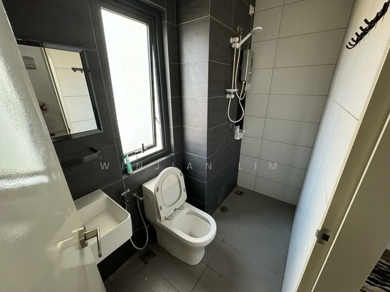 Service Residence for Rent at Horizon Suites - Winjian Lim - Bathroom - PropertyGuru.com.my