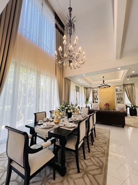 Semi-Detached House for Sale in Taman Sri Ukay (Ulu Kelang) - Lucas Choo - Dining Room - PropertyGuru.com.my