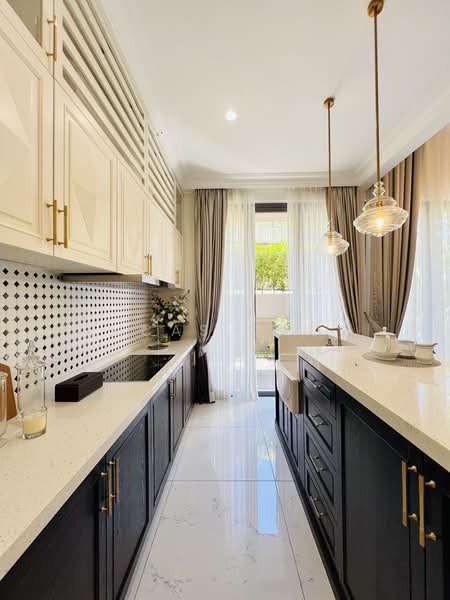 Semi-Detached House for Sale in Taman Sri Ukay (Ulu Kelang) - Lucas Choo - Kitchen - PropertyGuru.com.my