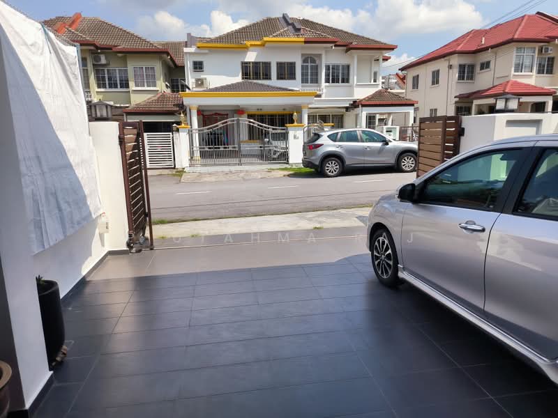 1.5-storey Terraced House for Sale in Usj 11 (Subang Jaya) - P Utahma Raj - Exterior - PropertyGuru.com.my