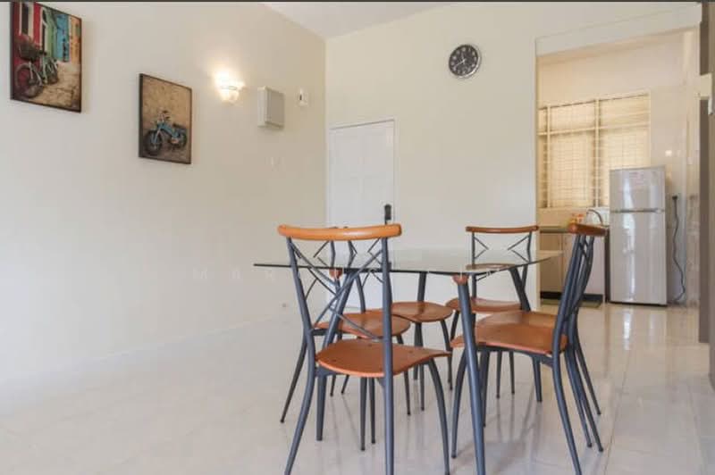 Kondominium untuk Disewa di Eden Seaview Condominium - Marcus Sim - Dining Room - PropertyGuru.com.my