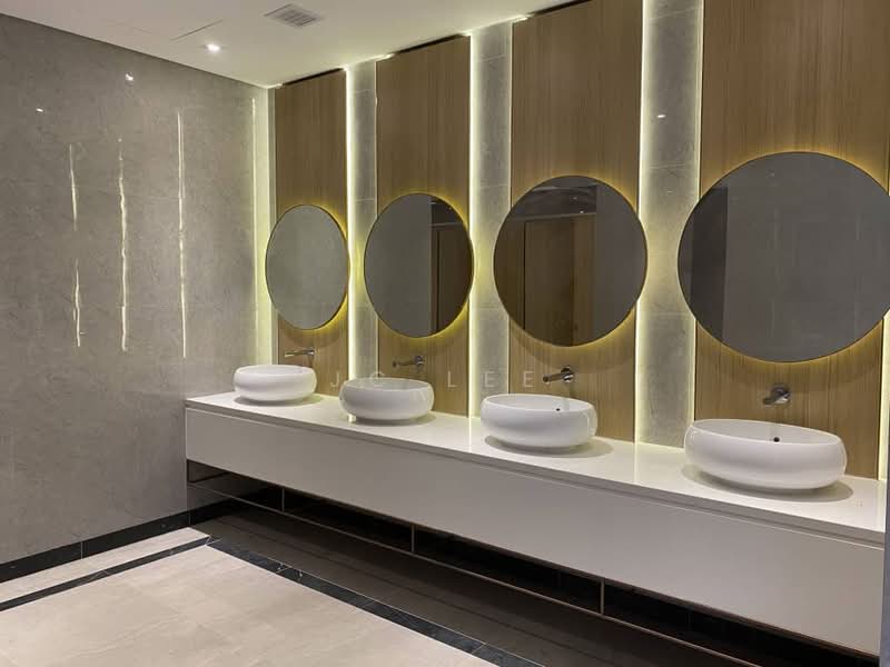 Servis Apartment untuk Disewa di Service Suites @ Pavilion Embassy - JC Lee - Bathroom - PropertyGuru.com.my