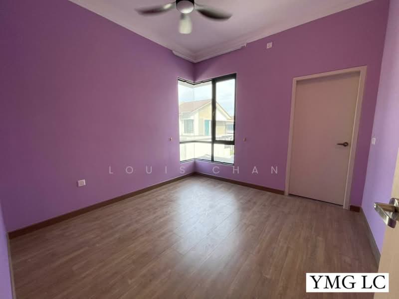 Rumah Teres 2 Tingkat untuk Dijual di Bukit Raja (Selangor) - Louis Chan - PropertyGuru.com.my