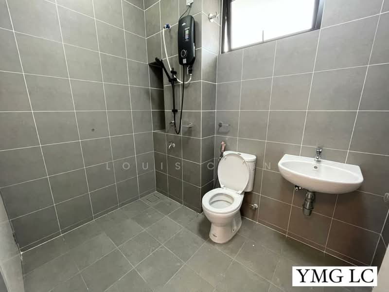 Rumah Teres 2 Tingkat untuk Dijual di Bukit Raja (Selangor) - Louis Chan - PropertyGuru.com.my
