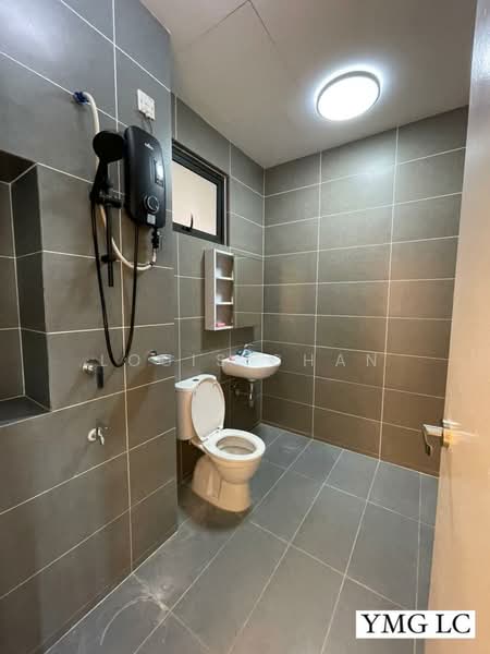 Rumah Teres 2 Tingkat untuk Dijual di Bukit Raja (Selangor) - Louis Chan - PropertyGuru.com.my