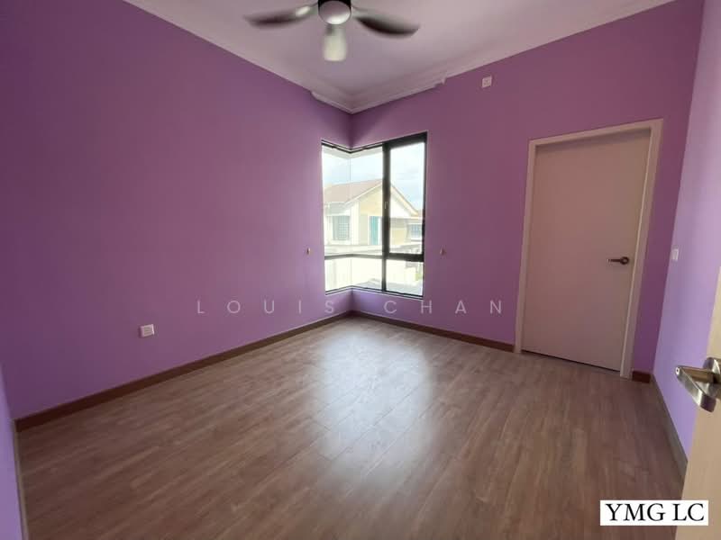 Rumah Teres 2-Tingkat untuk Dijual di Bukit Raja (Selangor) - Louis Chan - Bedroom - PropertyGuru.com.my