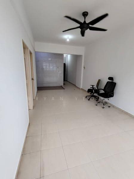 Pangsapuri untuk Dijual di Jelutong Apartment - Bryan Yeoh - Interior - PropertyGuru.com.my
