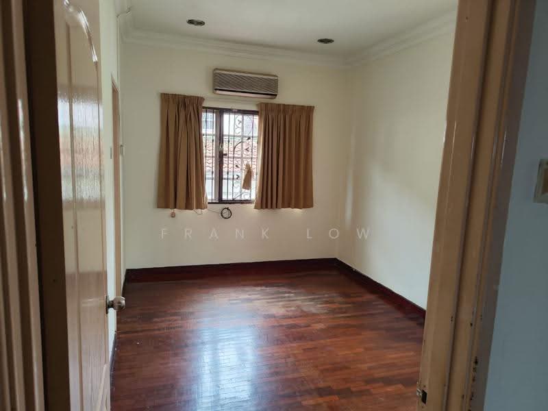 2-storey Terraced House for Sale in Bukit Rahman Putra (Sungai Buloh) - Frank Low - PropertyGuru.com.my